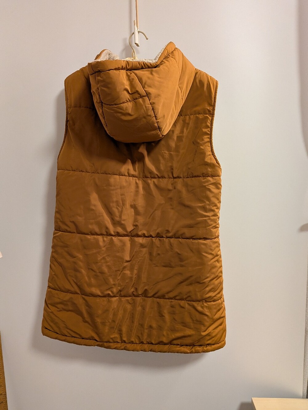 Women’s Hooded Puffer Vest - Mustard - Picture 4 of 7